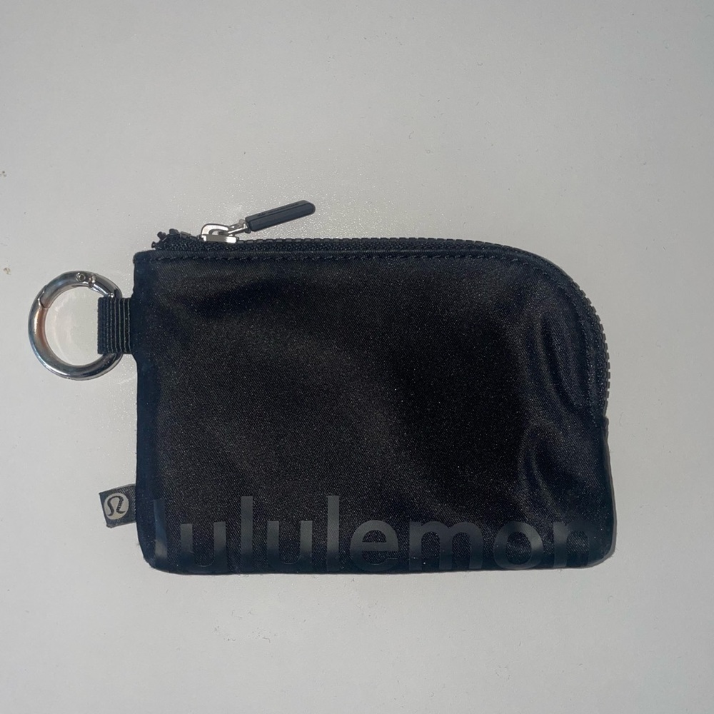 Lululemon Clippable Card Pouch